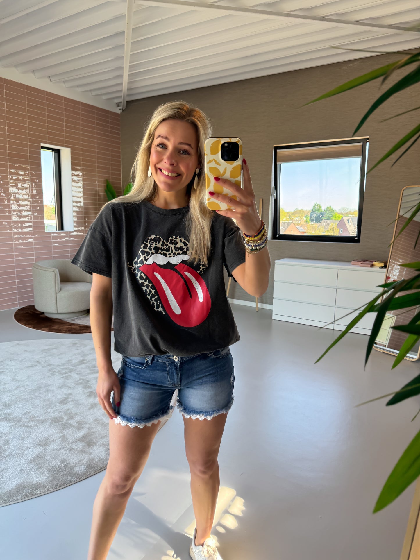 S/M Yessica Oversized T-Shirt Stone Wash