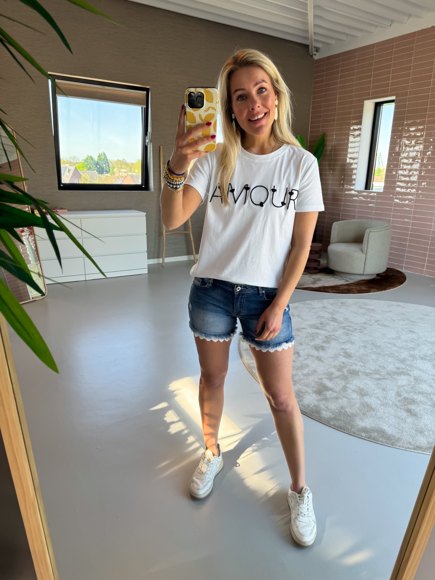 M/L Netty T-Shirt Wit Amour Zwart