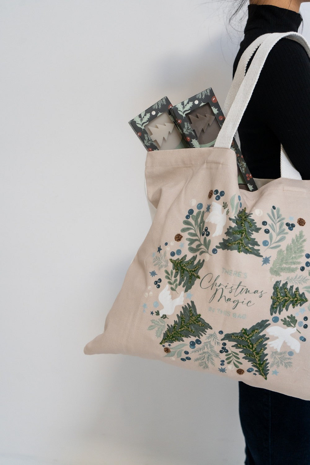 Home Society Tas Wreath