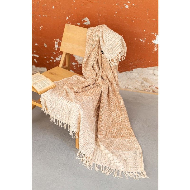 Home society, plaid zahora