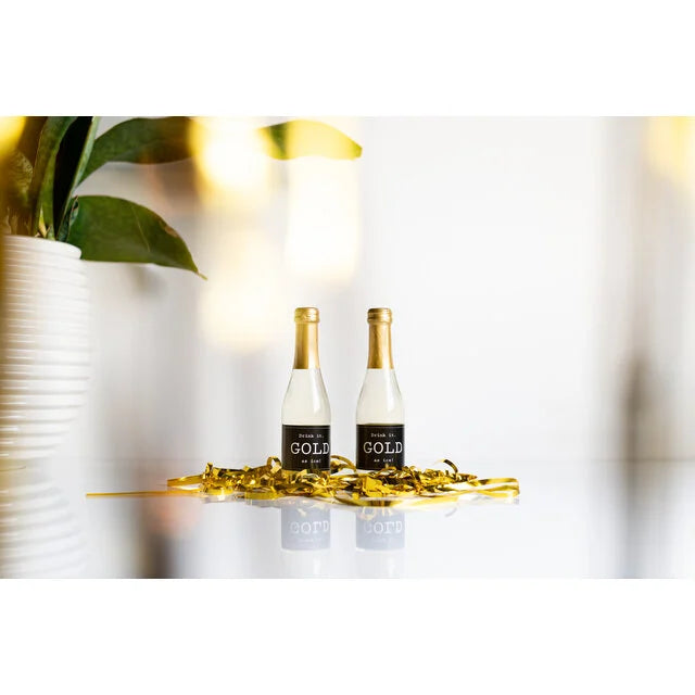 Secco drink it. Gold as ice