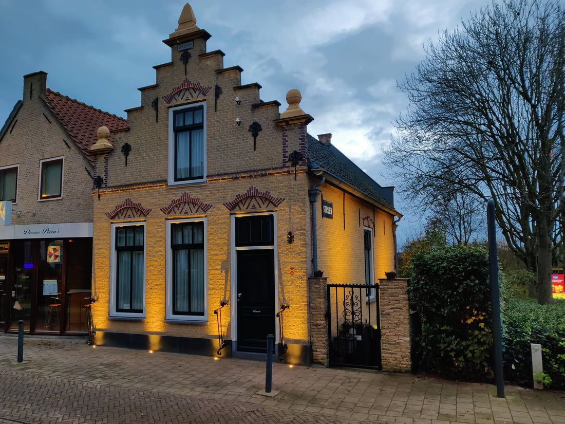 Monumentaal verlicht particulier project in Strijen, Hoeksche Waard